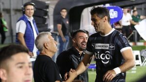 Roque Santa Cruz: el 'recreativo', los abucheos y el 'choque' con Fernandito Ovelar
