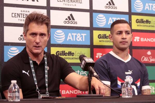 Crónica / Guillermo Barros Schelotto ya dio su “lista” para los próximos amistosos