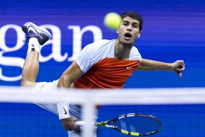 El prodigioso Carlos Alcaraz tumba a Tiafoe y buscar hacer historia en el US Open