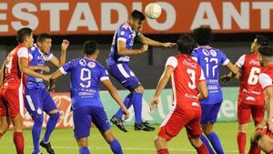 Intermedia: Inde ahonda crisis del Kelito