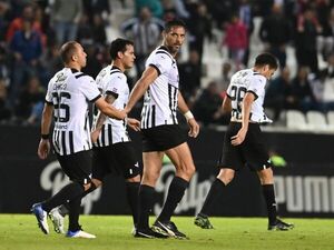 Libertad y la obligación de ganar para seguir en la pelea por el título - Libertad - ABC Color