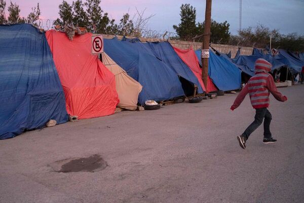 Hallan cuerpo de niño migrante ahogado en el río Grande y buscan a su hermano - Mundo - ABC Color