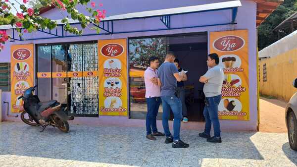 Delincuentes que se hacen pasar por recicladores hurtan congeladora de una heladería - La Clave