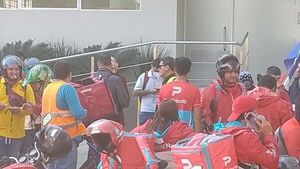 Sinactram reanudará protestas indefinidas por el precio del combustible desde el lunes - Nacionales - ABC Color