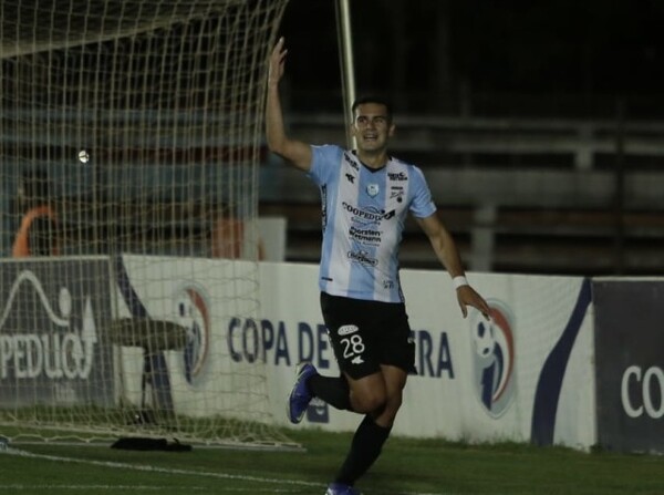 Guaireña FC celebró en el Parque - APF