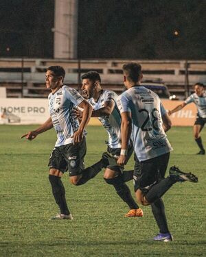 Goleada de Guaireña a Libertad - Cardinal Deportivo - ABC Color