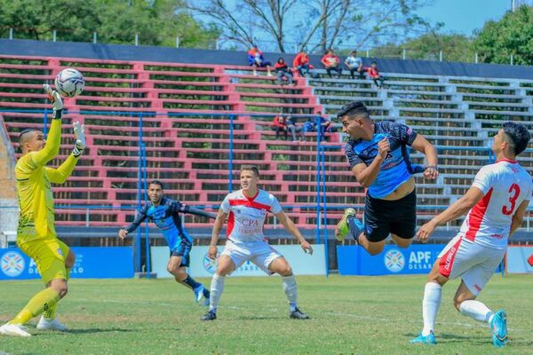 Atyrá impone su localía en la Intermedia - Fútbol - ABC Color