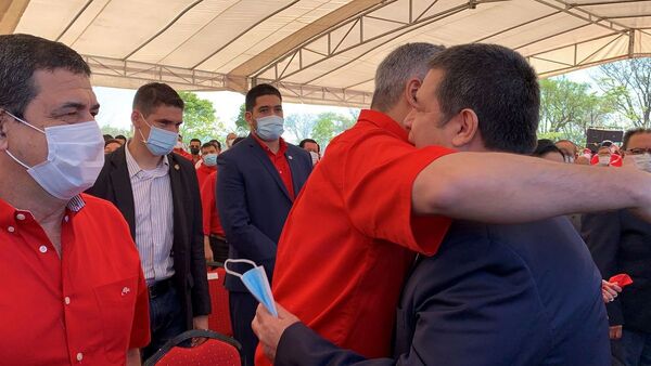 HC y Marito festejan aniversario de ANR significativamente enfrentados