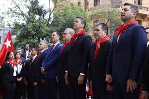 Crónica / Alliana: "Aquí estamos los colorados para defender los valores de la paraguayidad"