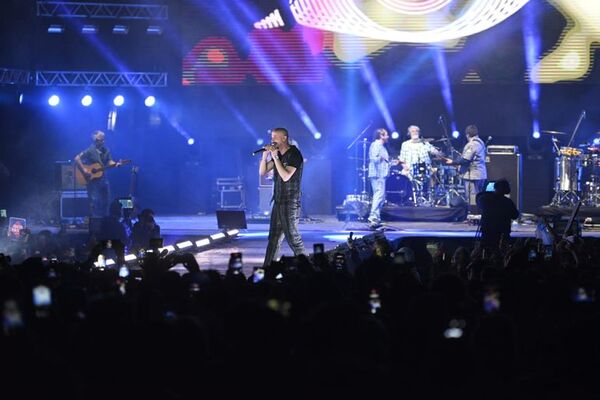 ReciclArte en vivo: Las chicas abren la segunda jornada del festival - Espectáculos - ABC Color