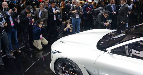 La Nación / Salón del Automóvil de Detroit regresa renovado