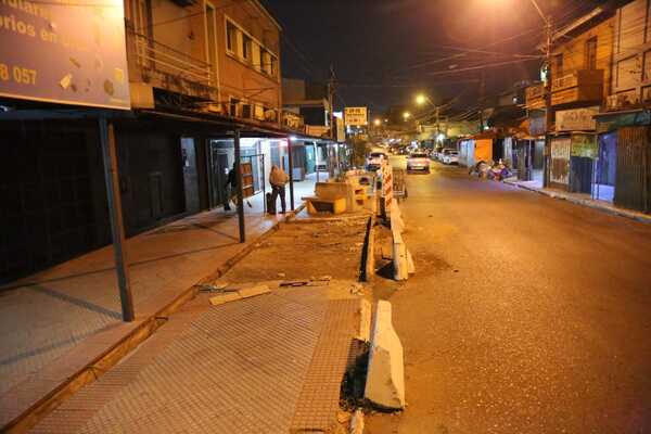 Municipalidad de Asunción ya sacó todos los contenedores de la Avenida Pettirossi | 1000 Noticias