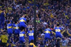 Boca Juniors derrota a River en la Bombonera