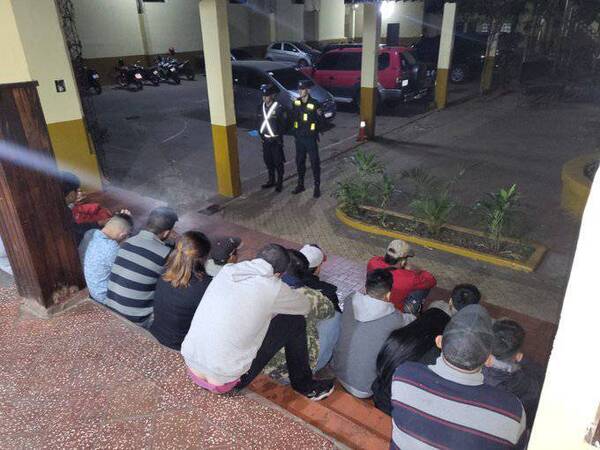 Crónica / Por ruidosos quedaron demorados más de 20 personas en SanLo