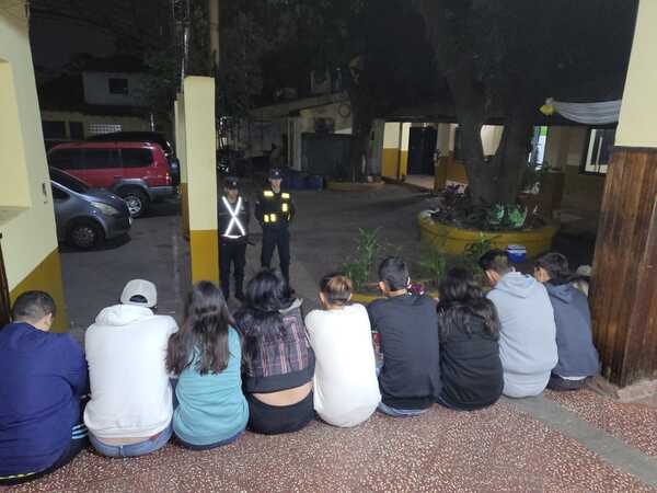 Diario HOY | Varios demorados durante nuevo operativo contra la polución sonora en San Lorenzo