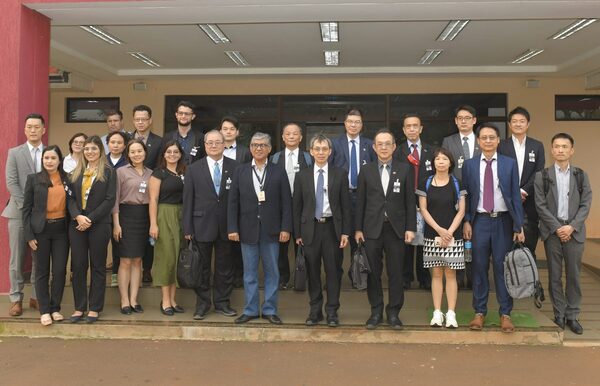 Delegación del sector industrial de Taiwán visitó PTI de Hernandarias - La Clave