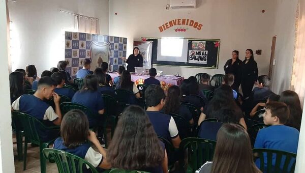 Siguen con charlas contra el acoso escolar