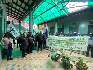 Campesinos se movilizan en Asunción y advierten con protesta por tiempo “indefinido” - Nacionales - ABC Color