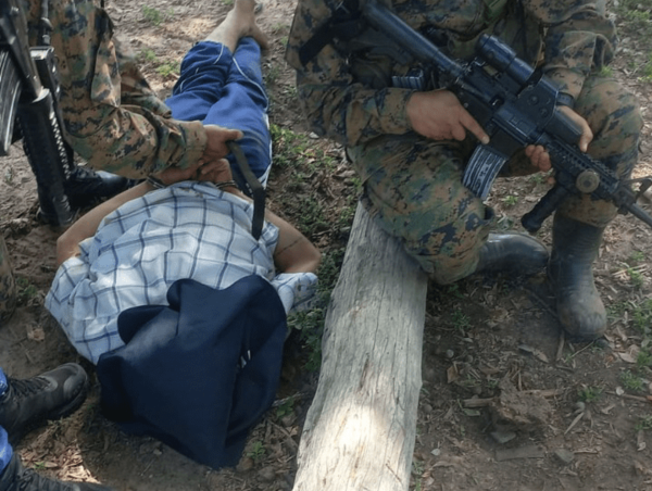 Capturan a supuesto líder de grupo criminal instalado en el sur del país · Radio Monumental 1080 AM
