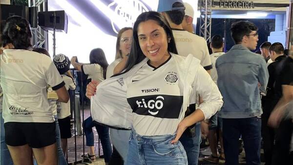 Crónica / Contestó a las críticas: "Son gente que no entiende el amor al club"