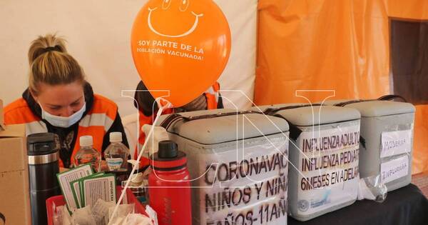 La Nación / “¡Ya ovaléma COVID!”: prosigue campaña de vacunación a nivel nacional