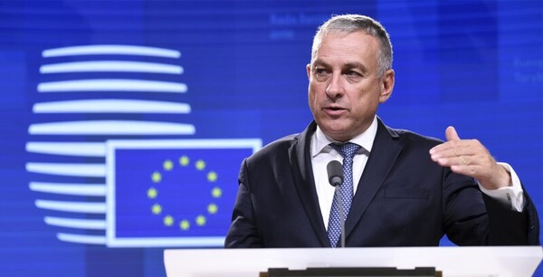 Los países de la UE piden intervenir el mercado para abaratar la luz - Revista PLUS