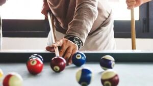 Juego de billar acabó a los tiros