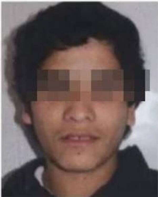 Crónica / Lo encontraron muerto tirado en un baldío y cubierto con un hule