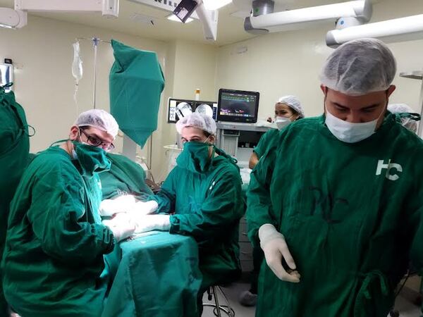 Diario HOY | Paciente politraumatizado accede a compleja cirugía con injerto óseo