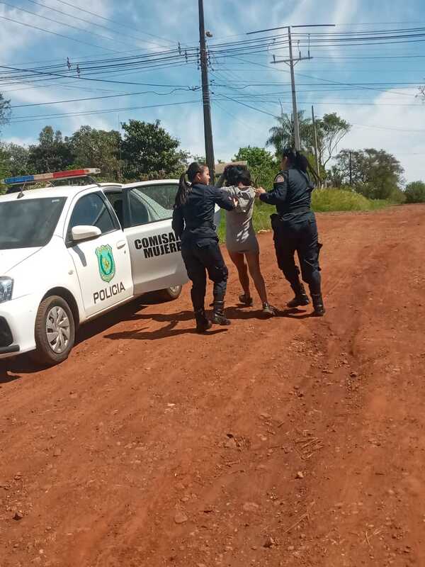 Sorprenden a una mujer sup. intentando hurtar en una vivienda