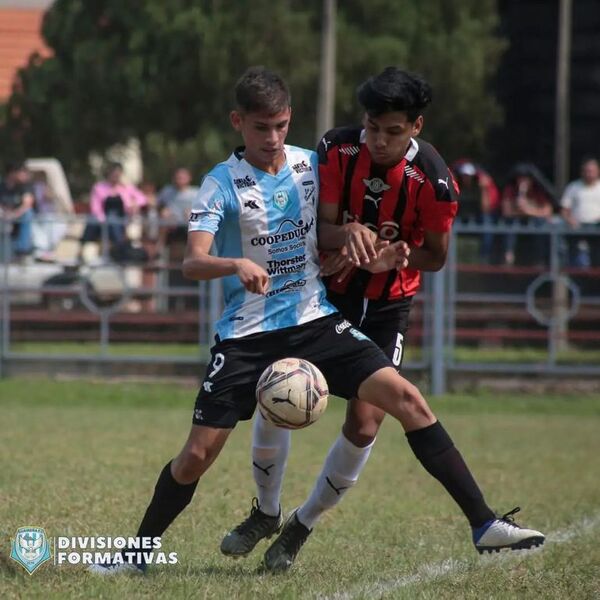 Sub 17: Libertad, sigue liderando - Fútbol - ABC Color