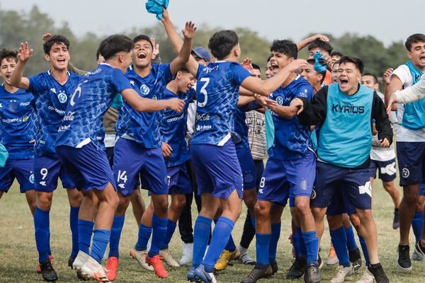 Sol de América, nuevo líder de la Sub 16   - Sol de América - ABC Color