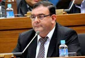 Diario HOY | Diputado con "caseros de oro" seguirá atado al juicio, decide Tribunal de Apelación