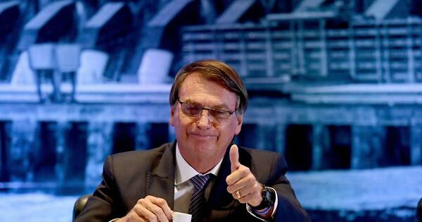La Nación / Bolsonaro puede ser reelegido en Brasil, opina analista sobre últimos sondeos