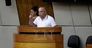 La Nación / Voto de censura al titular del IPS: “Nuestro pedido siempre fue la destitución”, afirmó Bachi Núñez