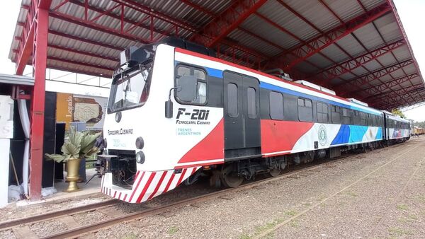 Vuelve servicio de tren de pasajeros Encarnación-Posadas