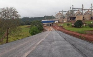 Ñacunday: concluyó carpeta asfáltica en el acceso a Puerto Torocuá