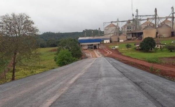 Ñacunday: concluyó carpeta asfáltica en el acceso a Puerto Torocuá