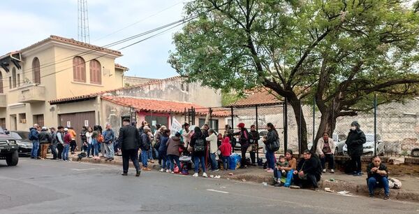 MUVH aguarda presupuesto para atender demanda de campesinos, dice - Economía - ABC Color