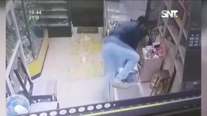 Asaltante se vistió de militar para robar - SNT