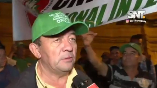 Campesinos ya acampan en el microcentro - SNT