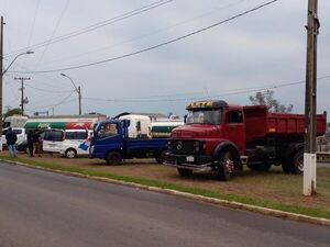 Camioneros de Santaní levantan manifestación, pero seguirán en permanente asamblea - Nacionales - ABC Color