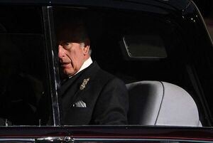 Carlos III visita Irlanda del Norte por primera vez desde su proclamación - Mundo - ABC Color
