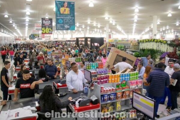 Después de dos años de pausa, se realizó con gran éxito el Black Friday Frontera en Planet Outlet de Pedro Juan Caballero