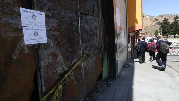Aumenta la tensión en Bolivia: los cocaleros afectados por la quema del mercado paralelo anunciaron nuevas marchas - .::Agencia IP::.