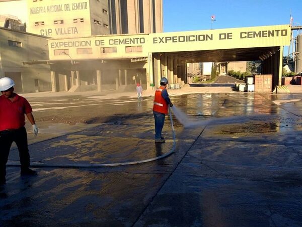 Titular de la INC dice que la cementera estatal es una empresa deficitaria · Radio Monumental 1080 AM