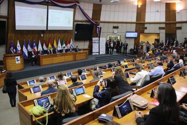 Cumbre sobre tuberculosis convocó a parlamentarios de 14 países - Nacionales - ABC Color