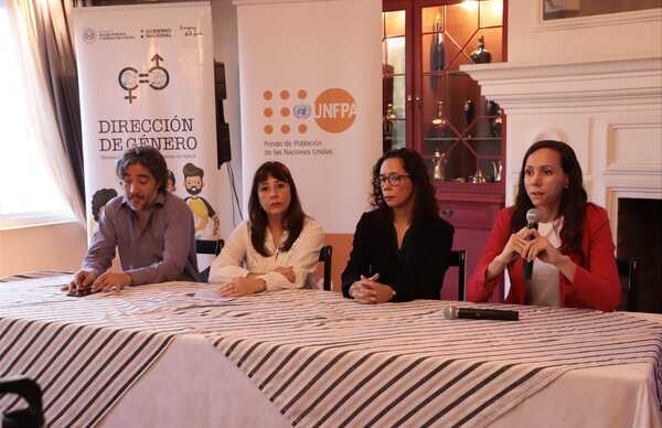 Profesionales de Salud se capacitan para mejorar atención a personas víctimas de violencia - .::Agencia IP::.