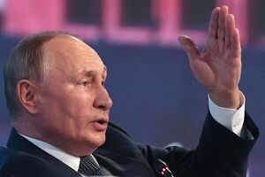 Tribunal multa a diputado municipal ruso que pidió la dimisión de Putin - Mundo - ABC Color