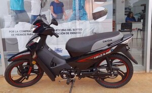 Ofrece recompensa para recuperar moto robada esta madrugada